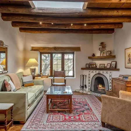 Garcia Street Adobe Holiday home